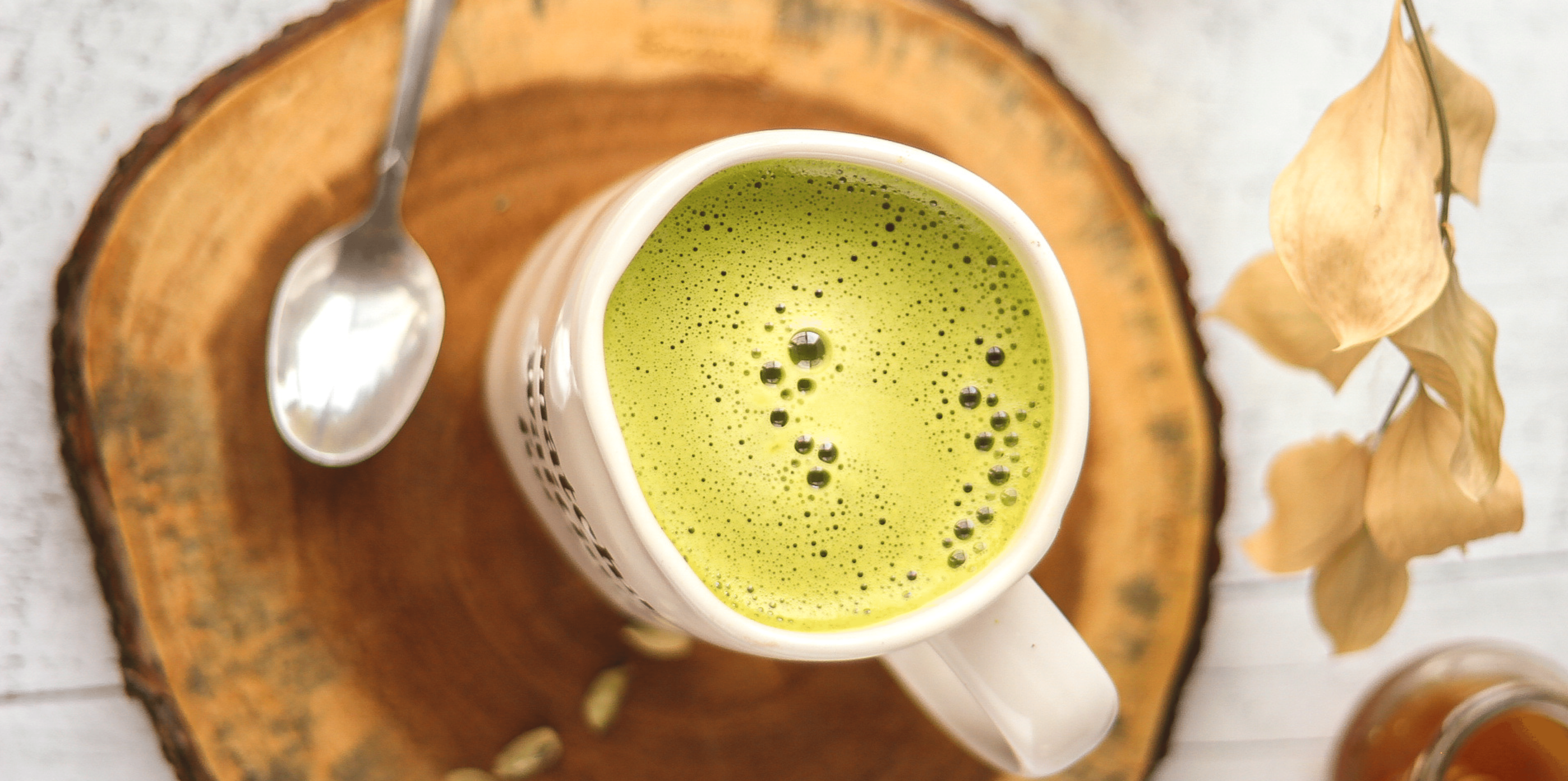 Cardamom Matcha Collagen Latte