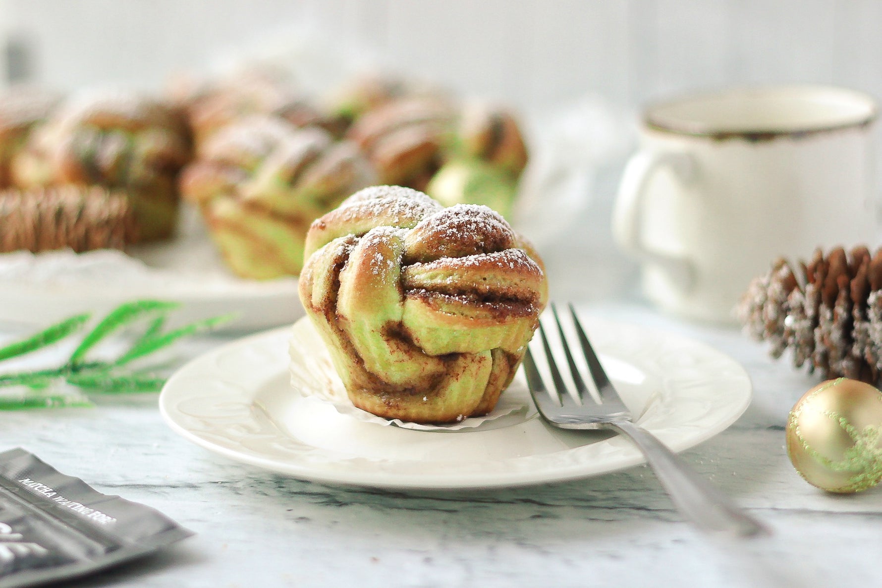 Matcha Cinnamon Rolls