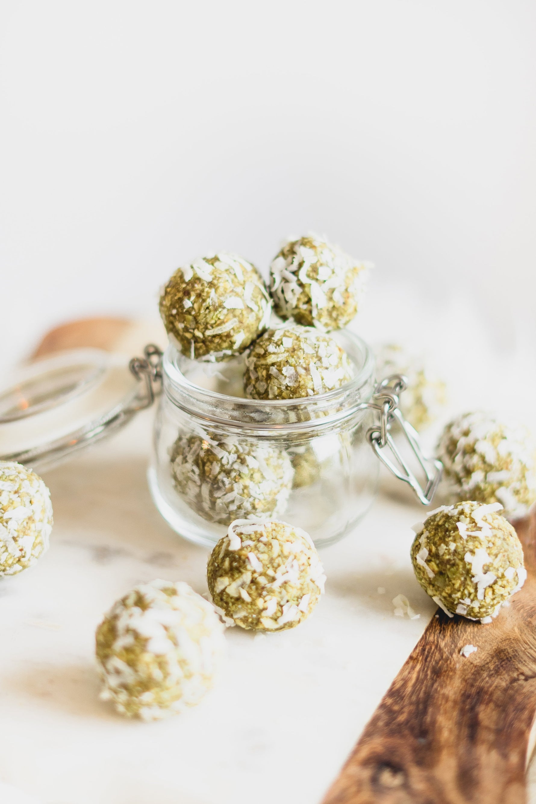 Vegan Matcha\Coconut energy balls